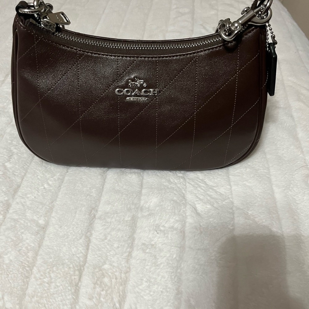 Coach Teri silver and maple quilted shoulder bag
